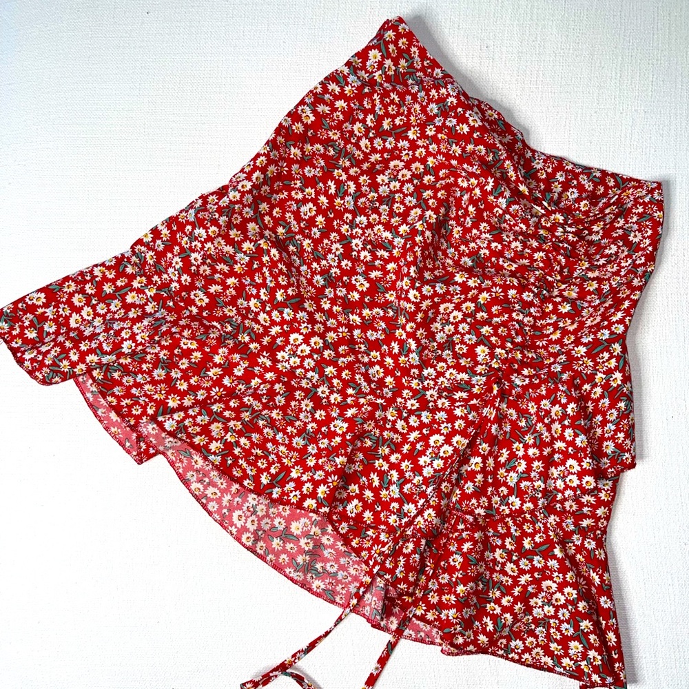 Red flower Mini Skirt